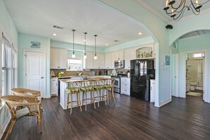 Fridge, microwave, dishwasher, coffee/tea maker