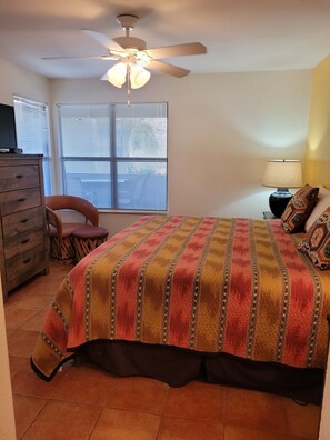 2 dormitorios, tabla de planchar con plancha, wifi gratis y ropa de cama