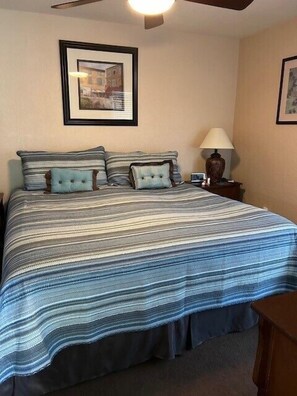 2 dormitorios, escritorio, tabla de planchar con plancha y wifi gratis