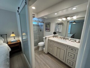 ヘアドライヤー、タオル