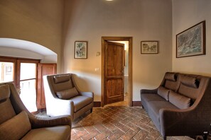 Interior - Cosy apartment for 5 guests with pool, WIFI and panoramic view (Montespertoli)