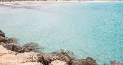 MOSAIC - Behagliches Ferienhaus mit hübschen Terrassen in der Nähe des Strandes. WiFi gr