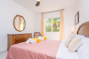 2 habitaciones, tabla de planchar con plancha y wifi gratis 