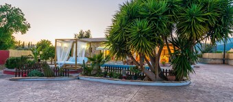 ES BLANQUER DE NA FANI - Villa with private pool in Binissalem. Free WiFi