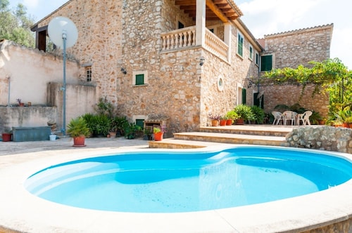 SES ROQUES - Villa with private swimming pool and free Wifi in Santa Maria del Cami