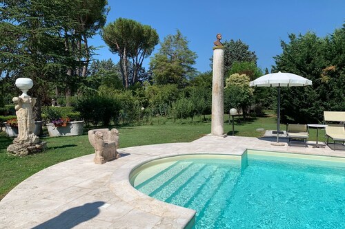 Beautiful private villa for 8 guests with private pool, WIFI, TV and terrace