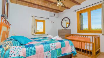 3 chambres, fer et planche Ă repasser, Wi-Fi gratuit, draps fournis