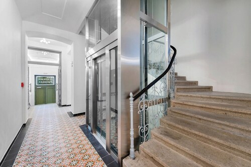 Beautiful Apartment with Private Terrace in Central Prague