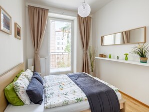 1 chambre, fer et planche à repasser, Wi-Fi, draps fournis