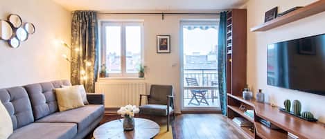 Fernseher, Stereoanlage