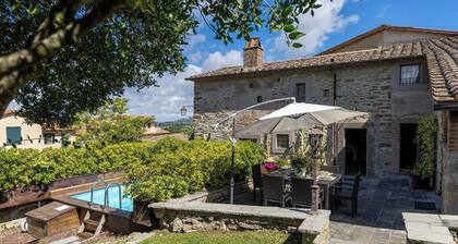 Casa La Fonte - Luxusvilla mit Pool in Cortona, Toskana