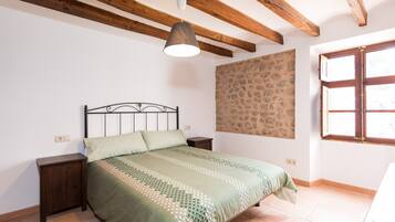 4 chambres, fer et planche Ă repasser, Wi-Fi gratuit, draps fournis