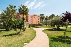 Property grounds - FAISÀ - Apartment with Shared Pool in Denia (Denia)