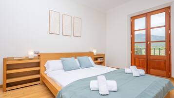 4 chambres, fer et planche Ă repasser, Wi-Fi gratuit, draps fournis