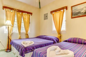 2 bedrooms, iron/ironing board, WiFi, bed sheets - Charming Home w/ Central AC, Shared Pool, & Garden - Day Trip Opportunities (San Ignacio)