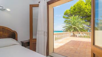 4 chambres, fer et planche Ă repasser, Wi-Fi gratuit, draps fournis