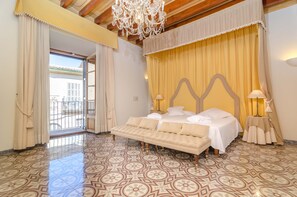 7 chambres, fer et planche à repasser, Wi-Fi gratuit, draps fournis