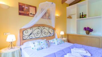 3 chambres, fer et planche Ă repasser, Wi-Fi gratuit, draps fournis