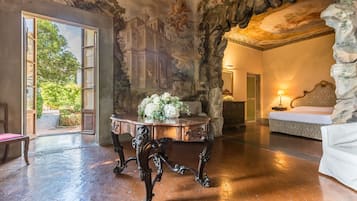 2 Schlafzimmer, Reisekinderbett, kostenloses WLAN