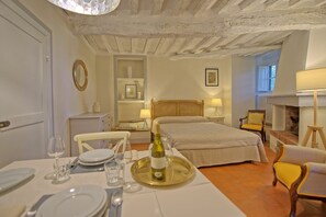 1 bedroom, travel cot, free WiFi - Montegufoni 21 - Apartment withe swimming pool (Montegufoni)