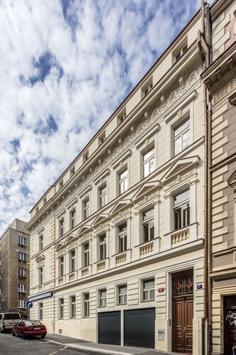 Beautiful Luxury and Quiet Loft in Central Prague