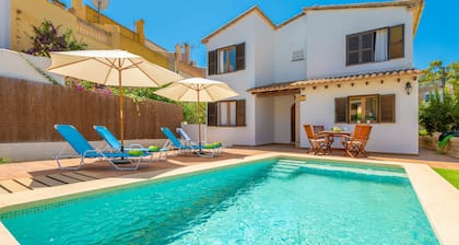 CA'N TORRONET - Charming summer house with private pool and close to the beach. Free WIFI.