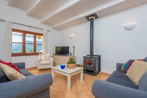 TV, music library, stereo - SON BOU - Villa with private pool in Soller. Free WiFi (Sóller)