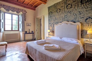 2 Schlafzimmer, Reisekinderbett, kostenloses WLAN