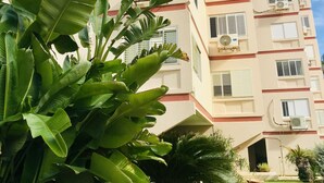 Front of property - Royal Lea Apartments (Netanya)