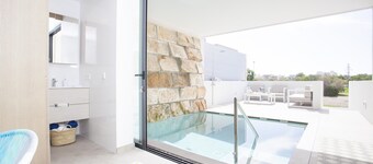 S'AIGUA 5 - Villa with private pool in s'Illot. Free WiFi