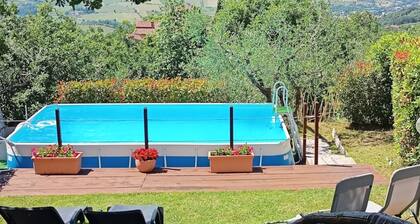 Merveilleuse maison de vacances privée avec piscine privée, WIFI, TV et vue panoramique
