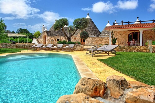 Trullo Santo Stefano - Maison de vacances avec piscine en Salento, Pouilles