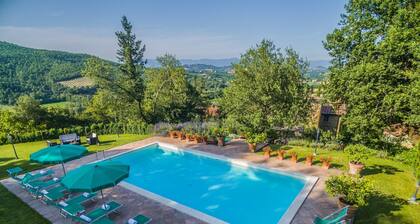 Villa Monterchi, 5 makuuhuonetta nukkuu 10