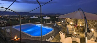 モンスマーノテルメのヴィラ3寝室8