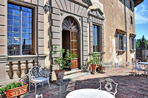 Montegufoni 30 - Apartment with swimming pool