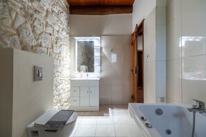 Bathtub, hair dryer