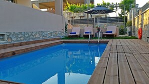 Utomhuspool