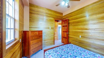 1 bedroom, internet, bed sheets
