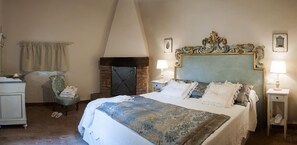1 chambre, fer et planche à repasser, accès au Wi-Fi (inclus)