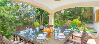 SA ROQUETA - Chalet with terrace in Porto Petro.