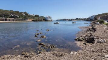 Ubicación cercana a la playa