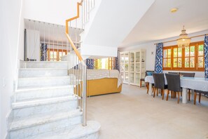 Interior - CA NA MARTINA - Villa with private pool in Cala d'Or. Free WiFi (Cala d'Or)