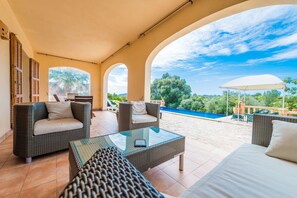 Outdoor dining - CAN CANALS - Villa with private pool in Artà. Free WiFi. (Artà)