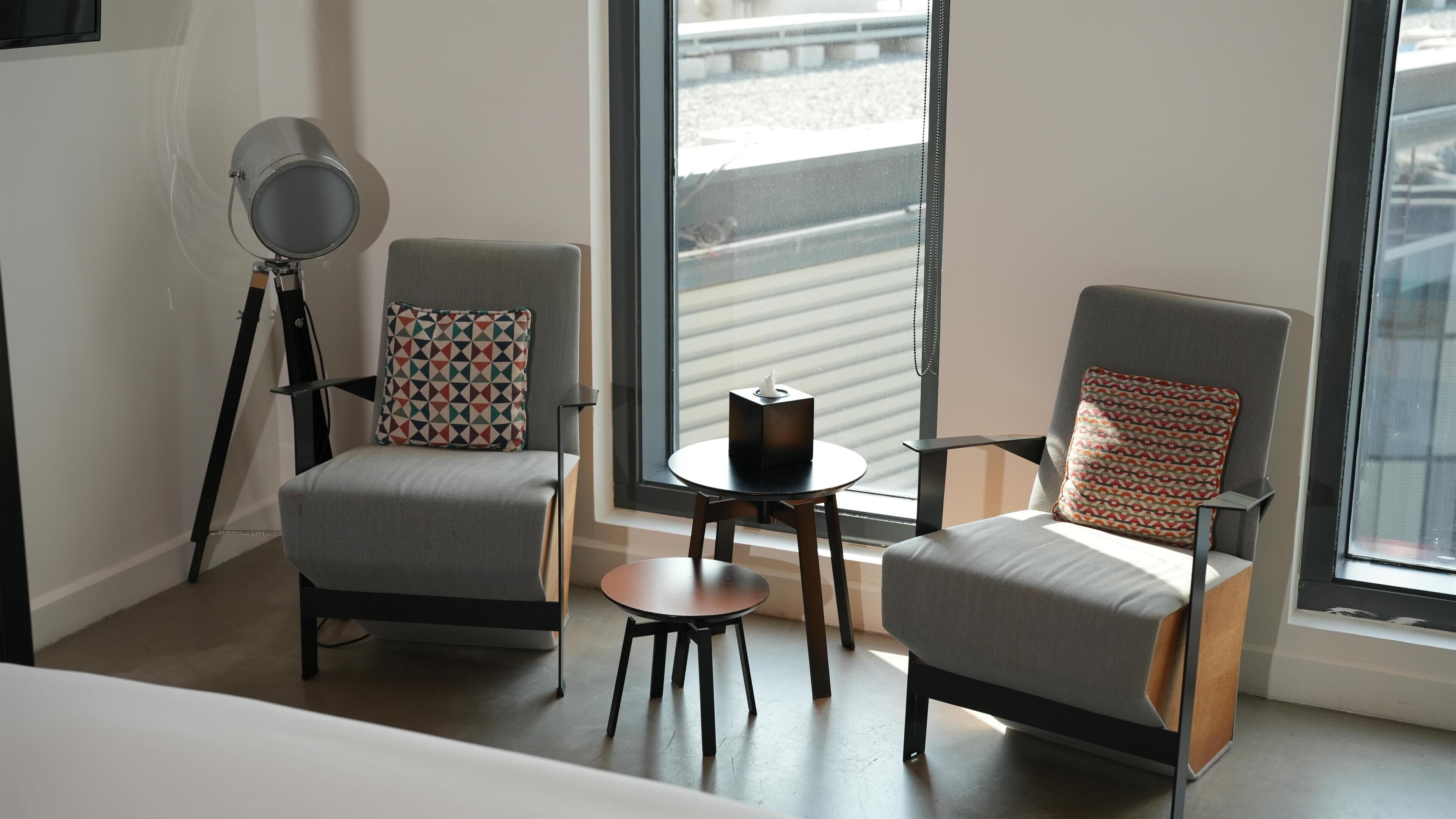 Téléviseur connecté, tablette électronique