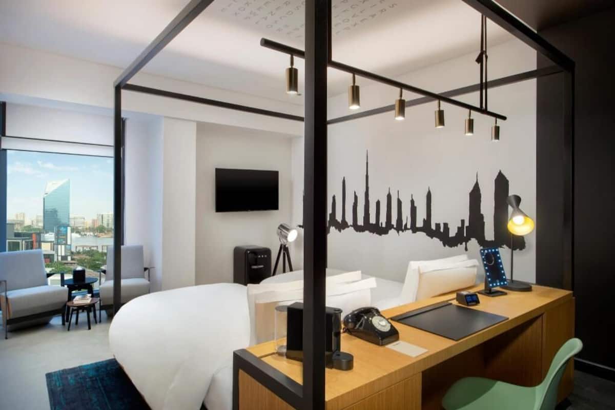 Premium bedding, minibar, in-room safe, desk