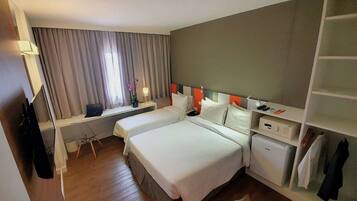 Minibar, in-room safe, desk, free WiFi