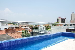 Pool - Charming 3 Bedroom in the Old City (Cartagena)