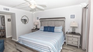2 bedrooms, internet, bed sheets