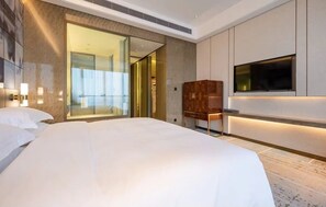 Superior Room, 1 King Bed, Non Smoking - Wyndham Grand Suzhou Fenhu (Suzhou)