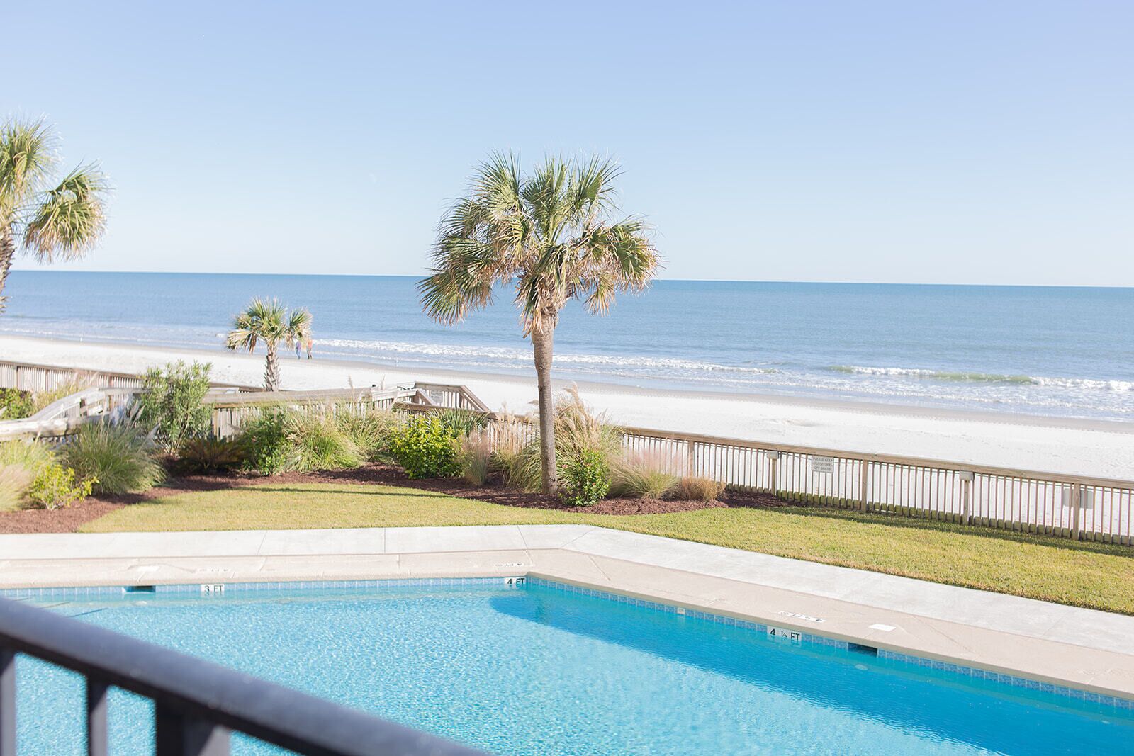 Oceanfront 1St Floor_25 Steps to the Beach_3BD 2BA_Friendly/Quiet Building